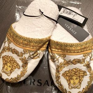 Versace Women’s Small Medusa Slippers